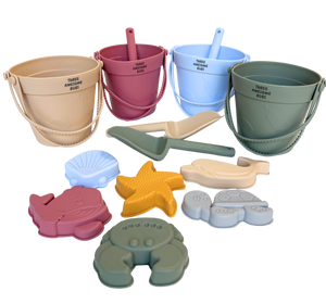 Silicone 8pc Beach Bucket Set
